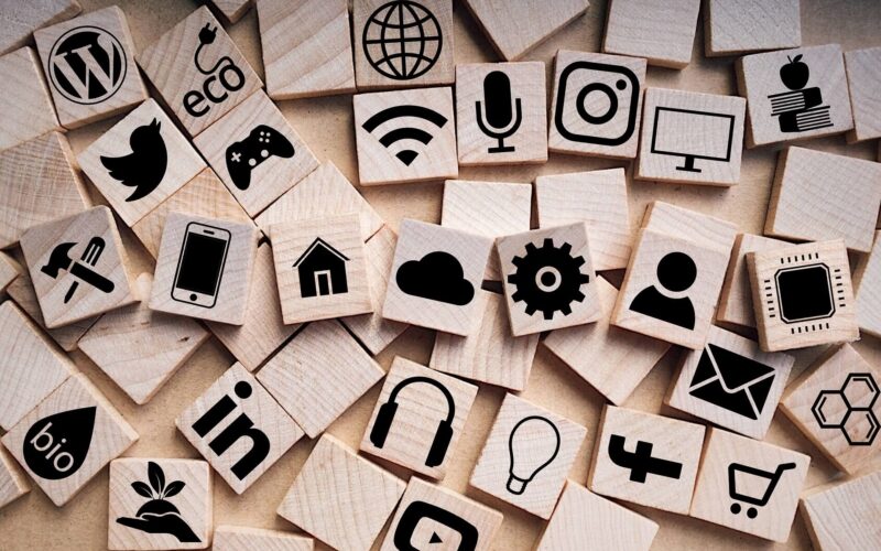 Social media manager
